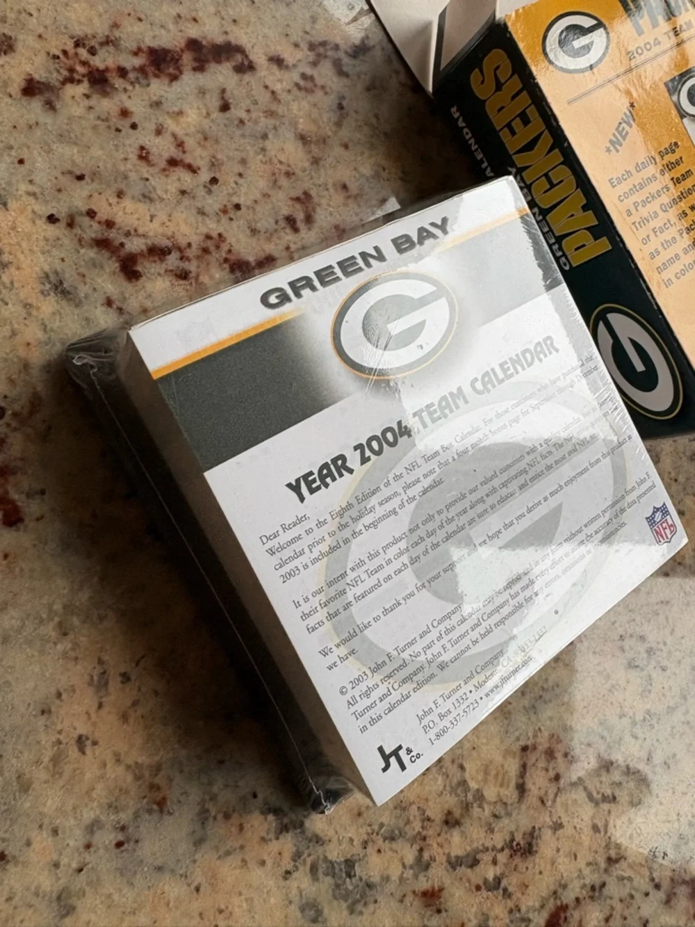 Green Bay Packers Gold & Green Team Calendar - NFL
